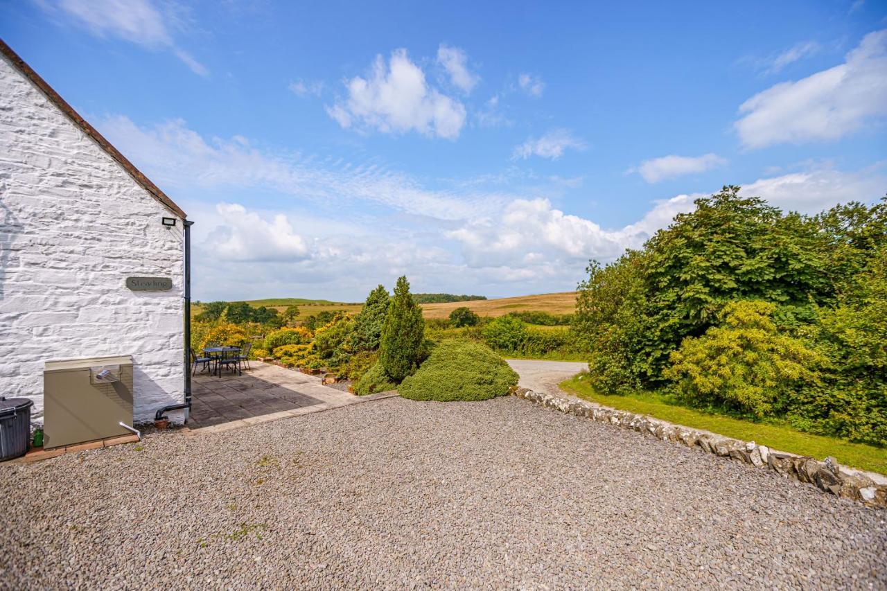 커쿠브리 The Steading At Castle Creavie Farm 빌라 외부 사진